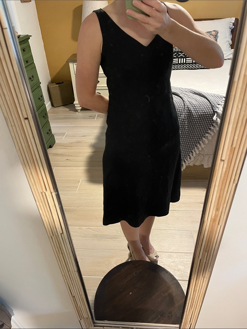 Talbots Black Sleeveless V-Neck Midi Dress